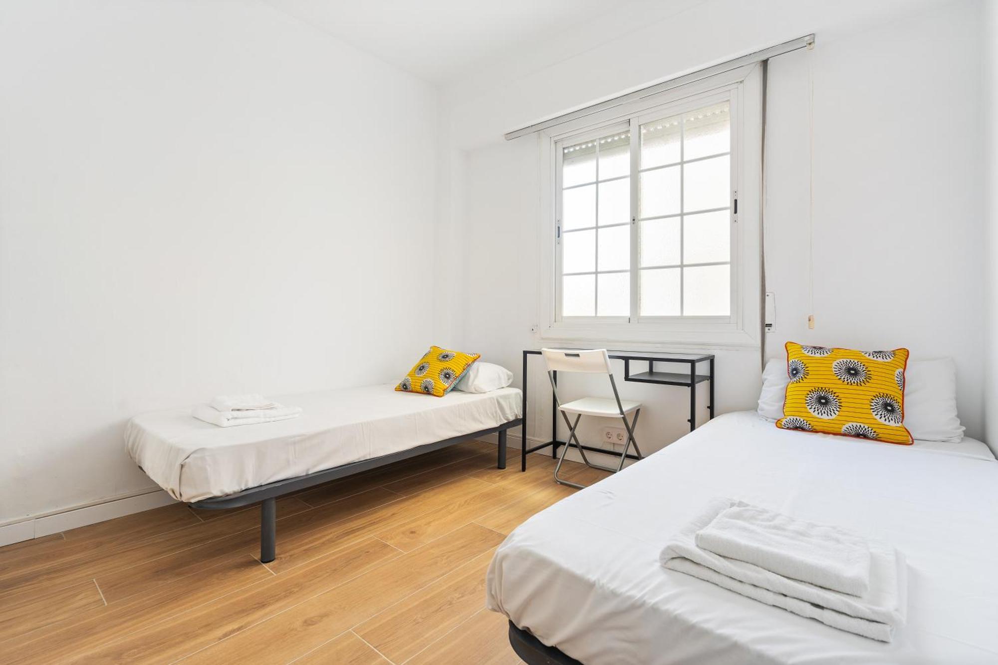 Chic 3Br Retreat With Private Terrace Barcelona Exterior foto