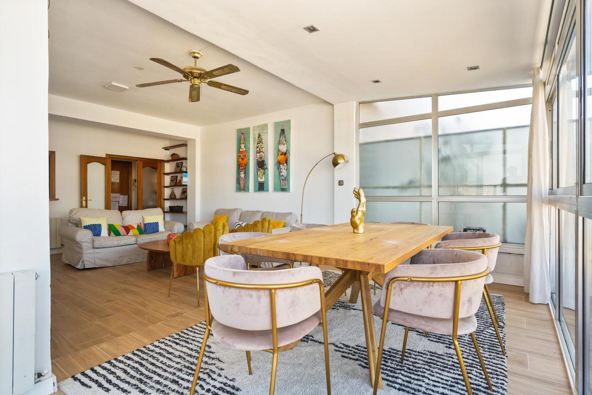 Chic 3Br Retreat With Private Terrace Barcelona Exterior foto