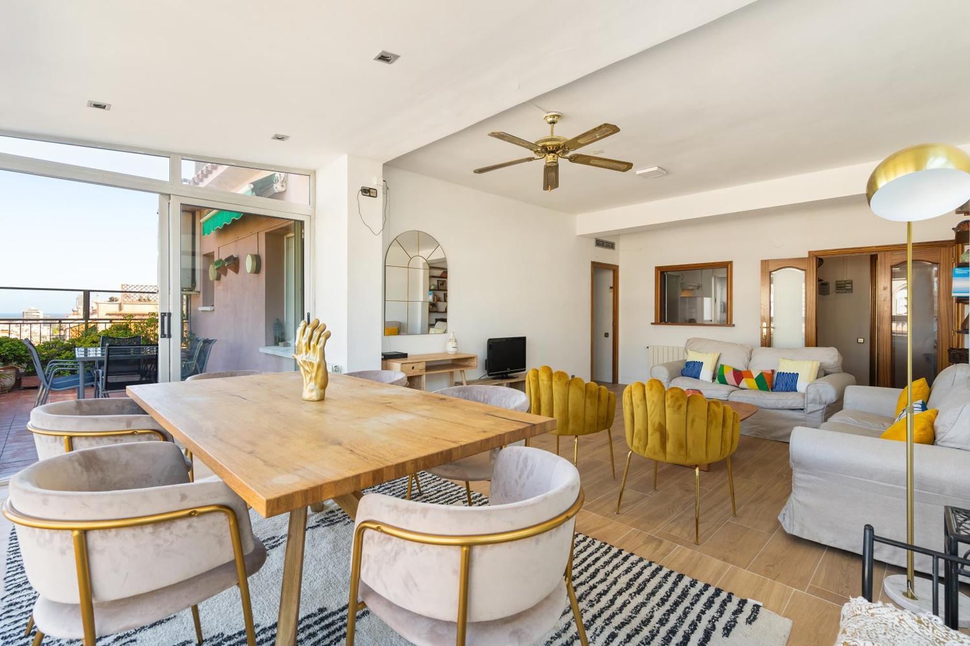 Chic 3Br Retreat With Private Terrace Barcelona Exterior foto